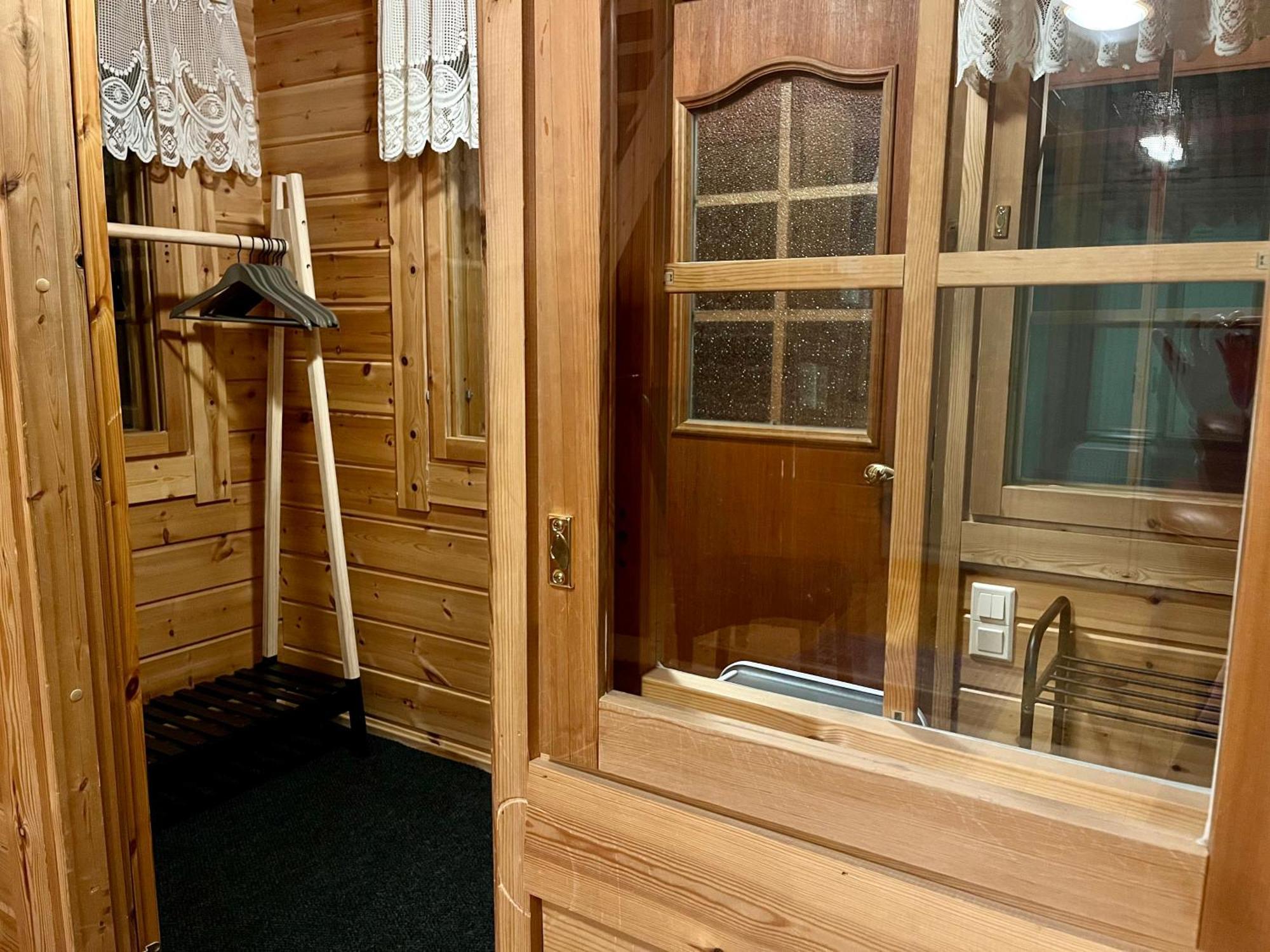 Log Cottages In 10 Min From Santa Claus Village-Sauna&Freeparking โรวานิเอมิ ภายนอก รูปภาพ