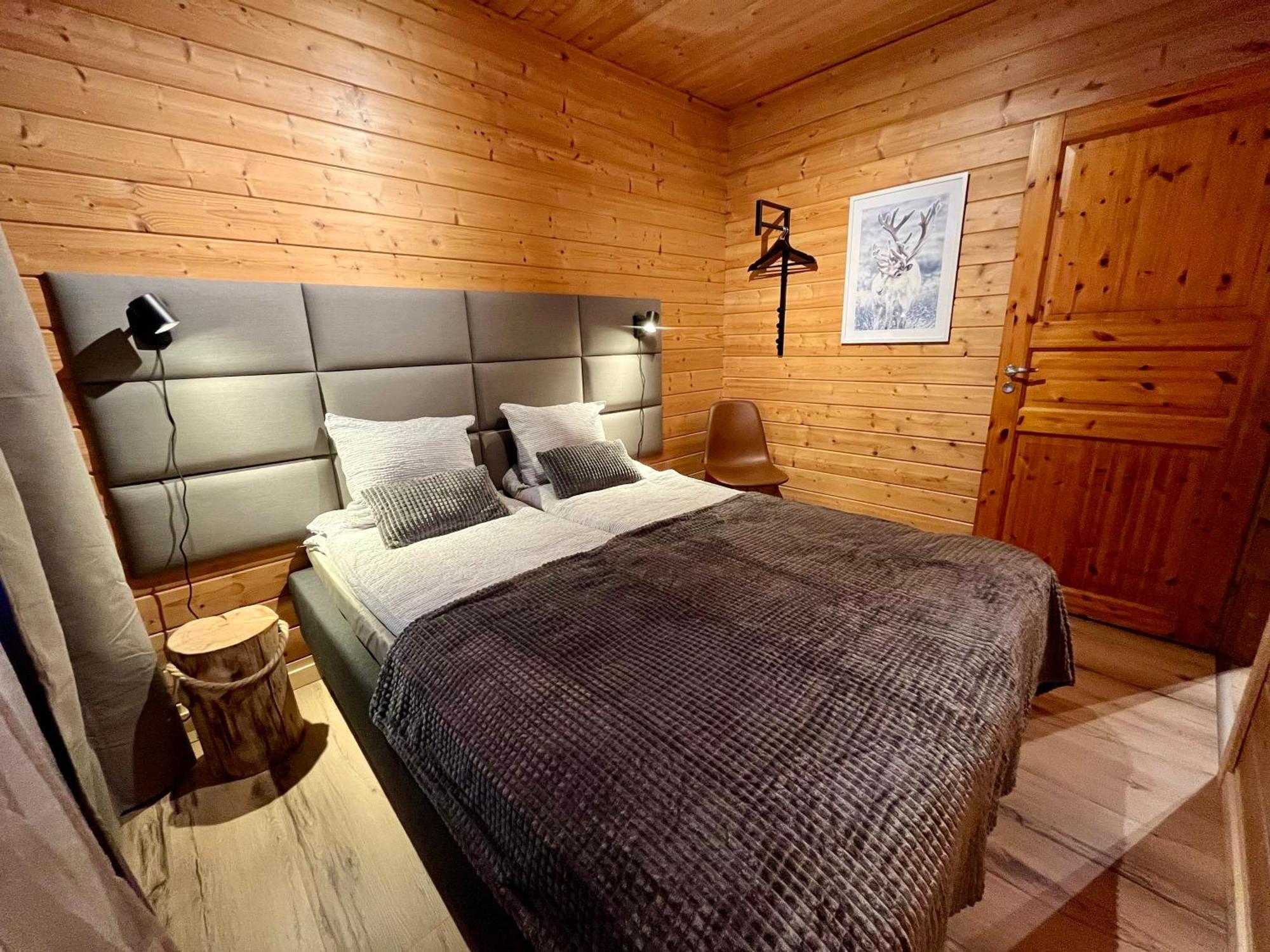 Log Cottages In 10 Min From Santa Claus Village-Sauna&Freeparking โรวานิเอมิ ภายนอก รูปภาพ