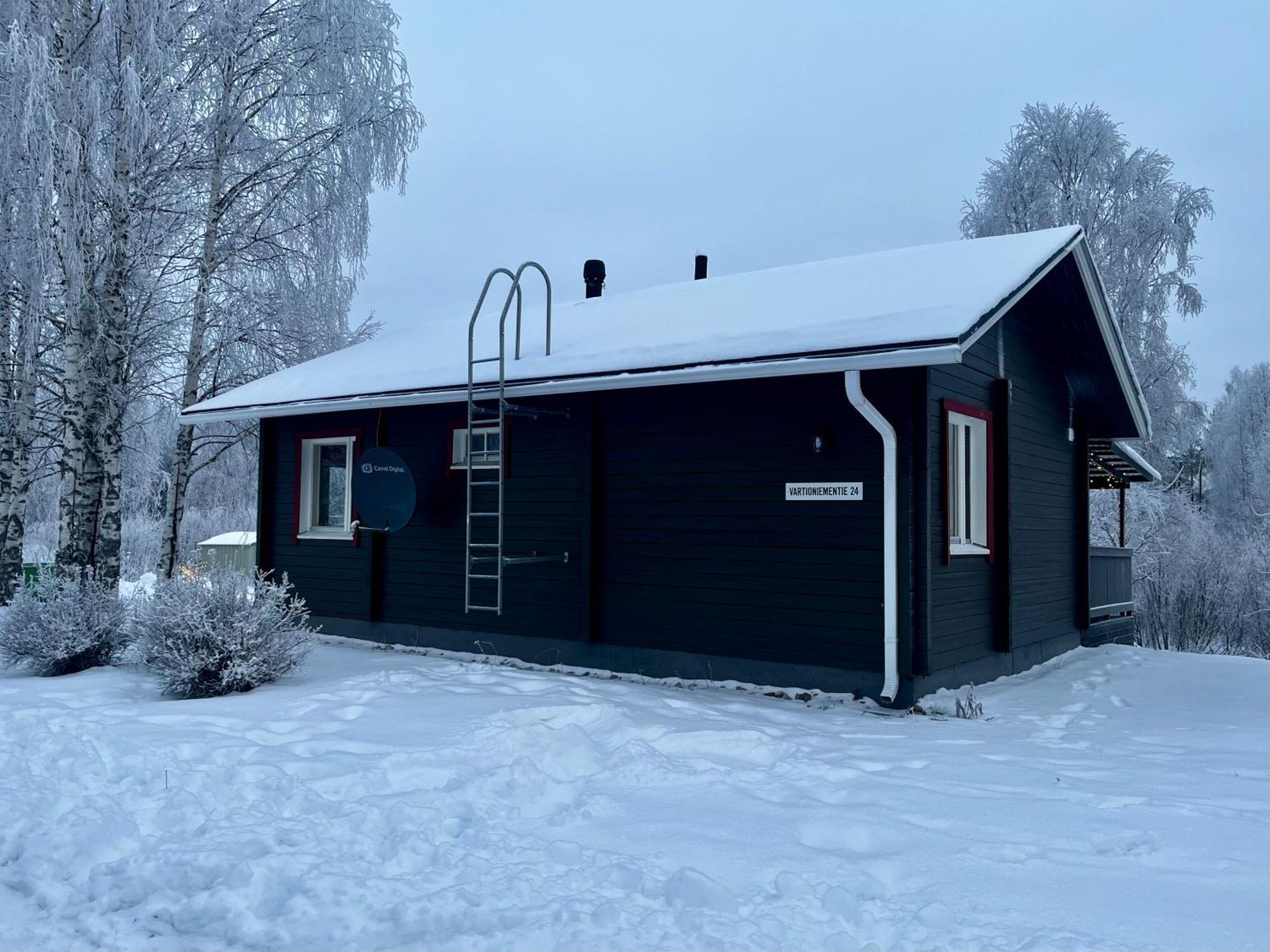 Log Cottages In 10 Min From Santa Claus Village-Sauna&Freeparking โรวานิเอมิ ภายนอก รูปภาพ
